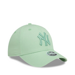 Wmns New York Yankees MLB Women’s League Essentials 9FORTY Strapback - UNI (AJUSTABLE) - Gorra