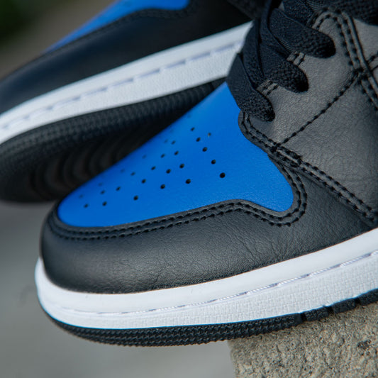 AIR JORDAN 1 LOW / BLACK-WHITE-GAME ROYAL