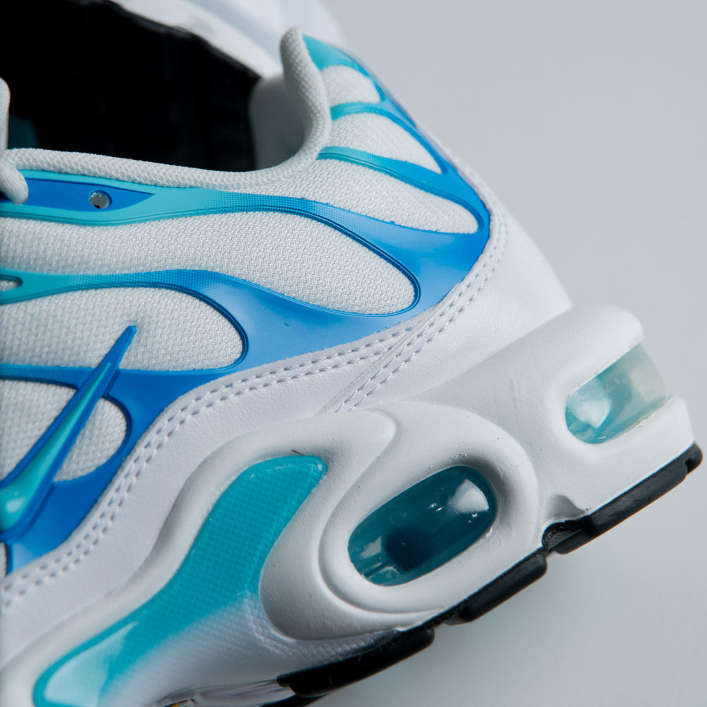 AIR MAX PLUS / WHITE-POLARIZED BLUE-REFLEC SILVER