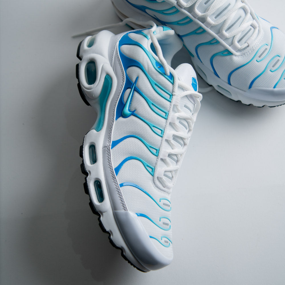 AIR MAX PLUS / WHITE-POLARIZED BLUE-REFLEC SILVER