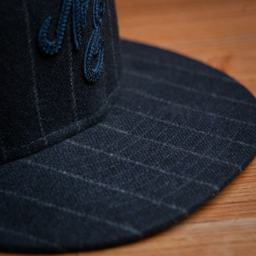 Moon X New Era Stripe Wool 59FIFTY Cerrada