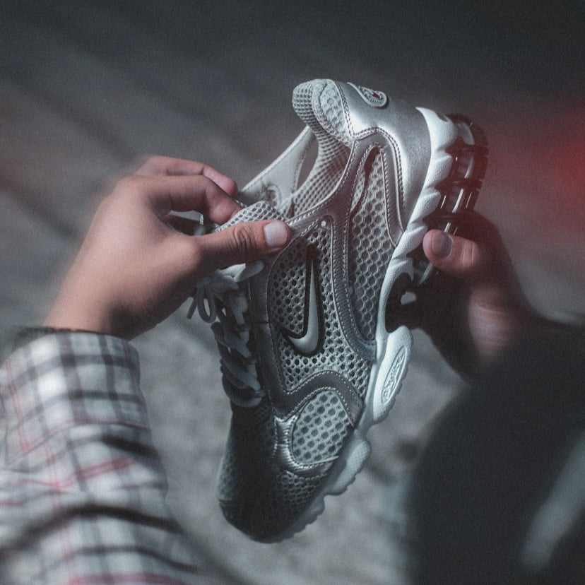 AIR ZOOM SPIRIDON CAGE 2 / LT SMOKE GREY-METALLIC SILVER