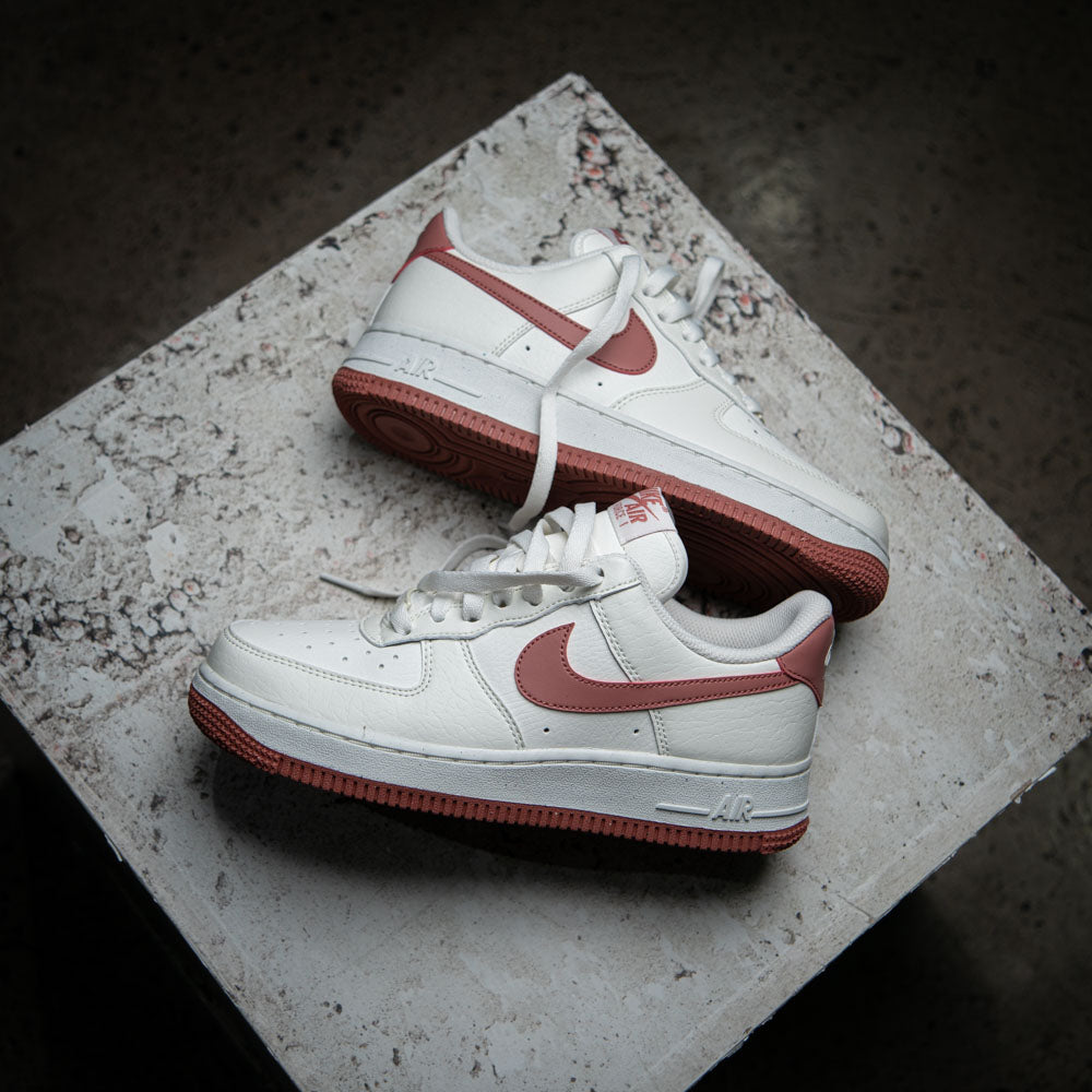 W AIR FORCE 1 ´07 NEXT NATURE / SAIL-CANYON PINK