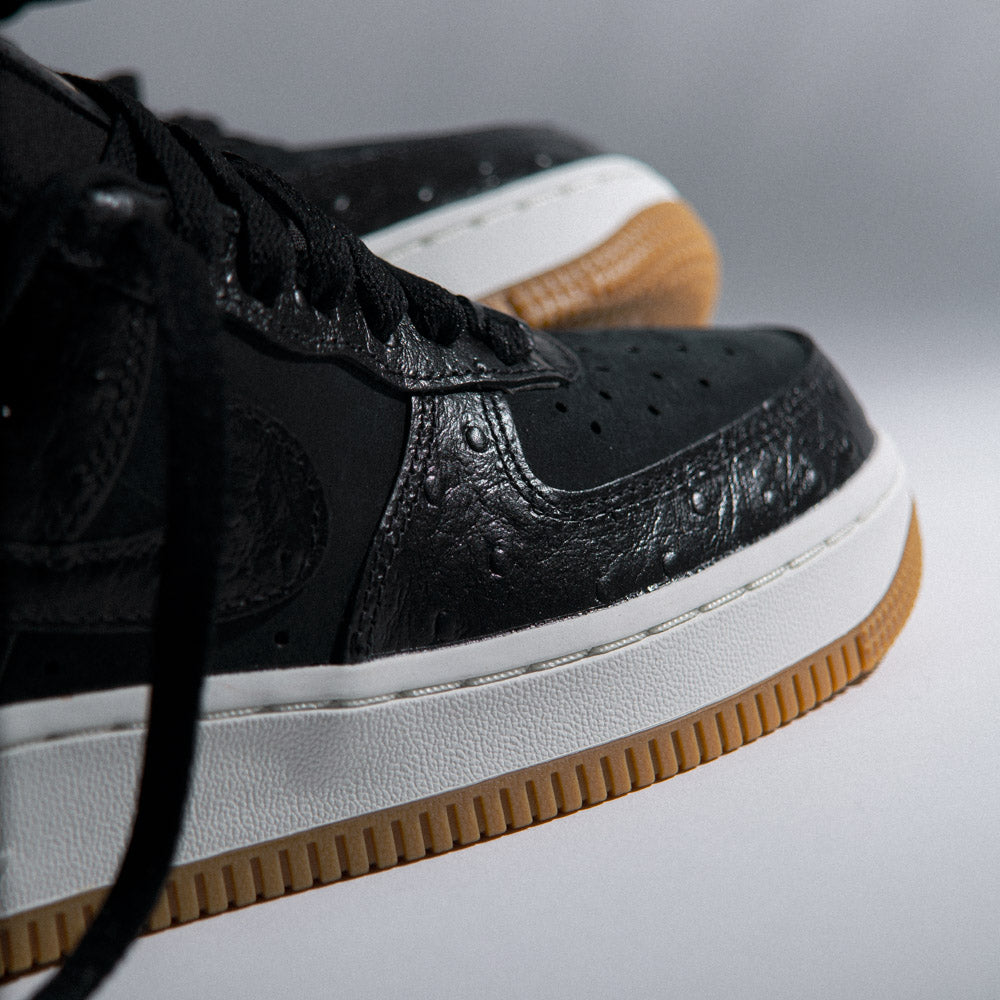 WMNS AIR FORCE 1 ´07 LX / BLACK-BLACK-SAIL-GUM LIGHT BROWN