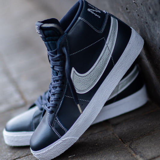 NIKE ZOOM BLAZER MID MS QS / BLACKENED BLUE-WOLF-BLACKENED BLUE