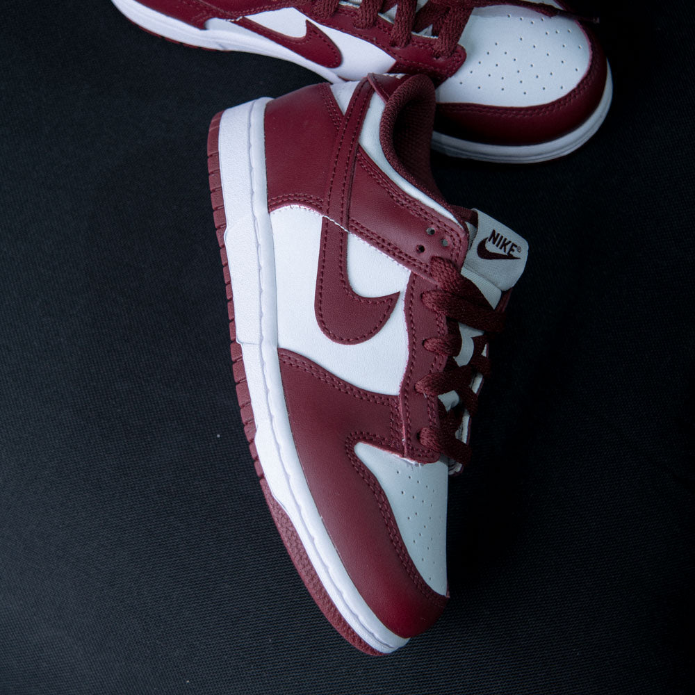 NIKE DUNK LOW (PSE) / WHITE-REDWOOD-GYM RED