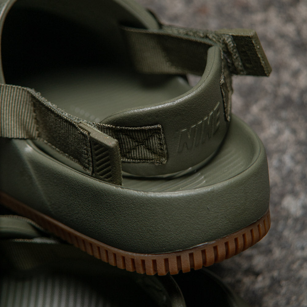 NIKE CALM MULE / MEDIUM OLIVE-MEDIUM OLIVE-GUM MED BROWN