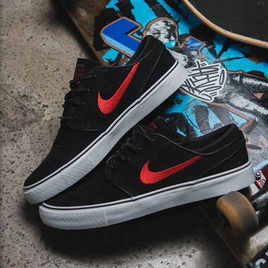 NIKE SB ZOOM JANOSKI OG+ / BLACK-UNIVERSITY RED-BLACK-SUMMIT WHITE