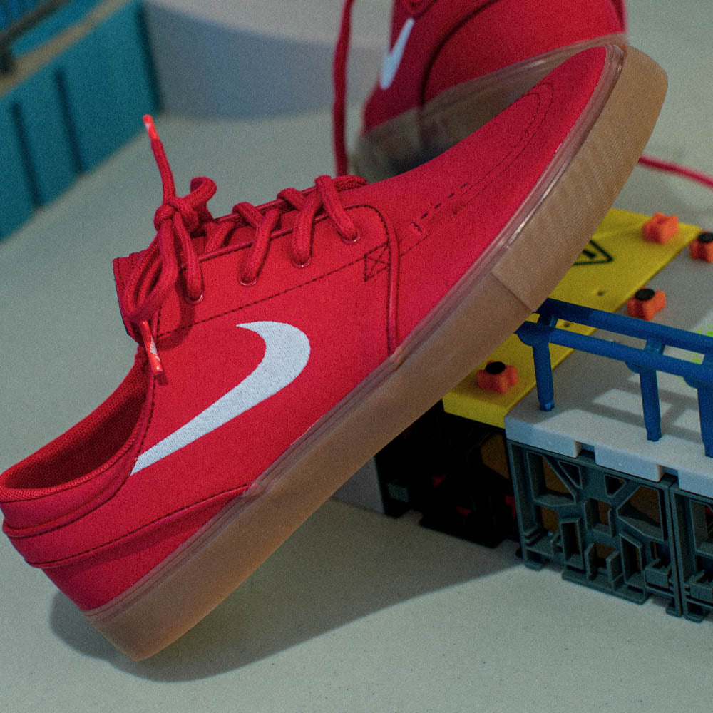 NIKE SB ZOOM JANOSKI OG+ / UNIVERSITY RED-WHITE-UNIVERSITY RED