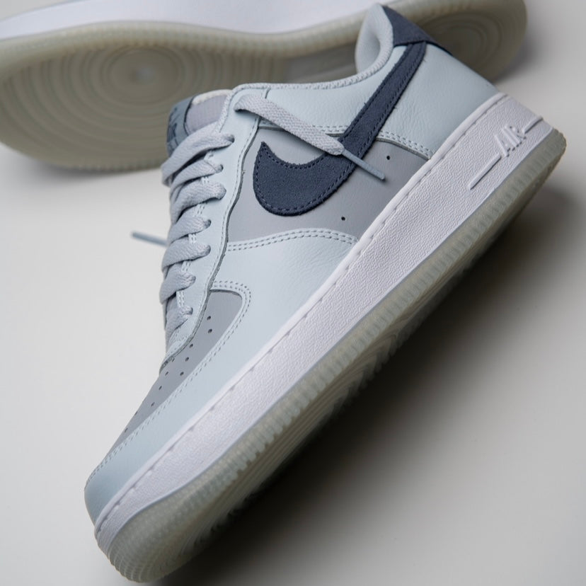 Nike air force 1 hot sale 07 lv8 pure platinum