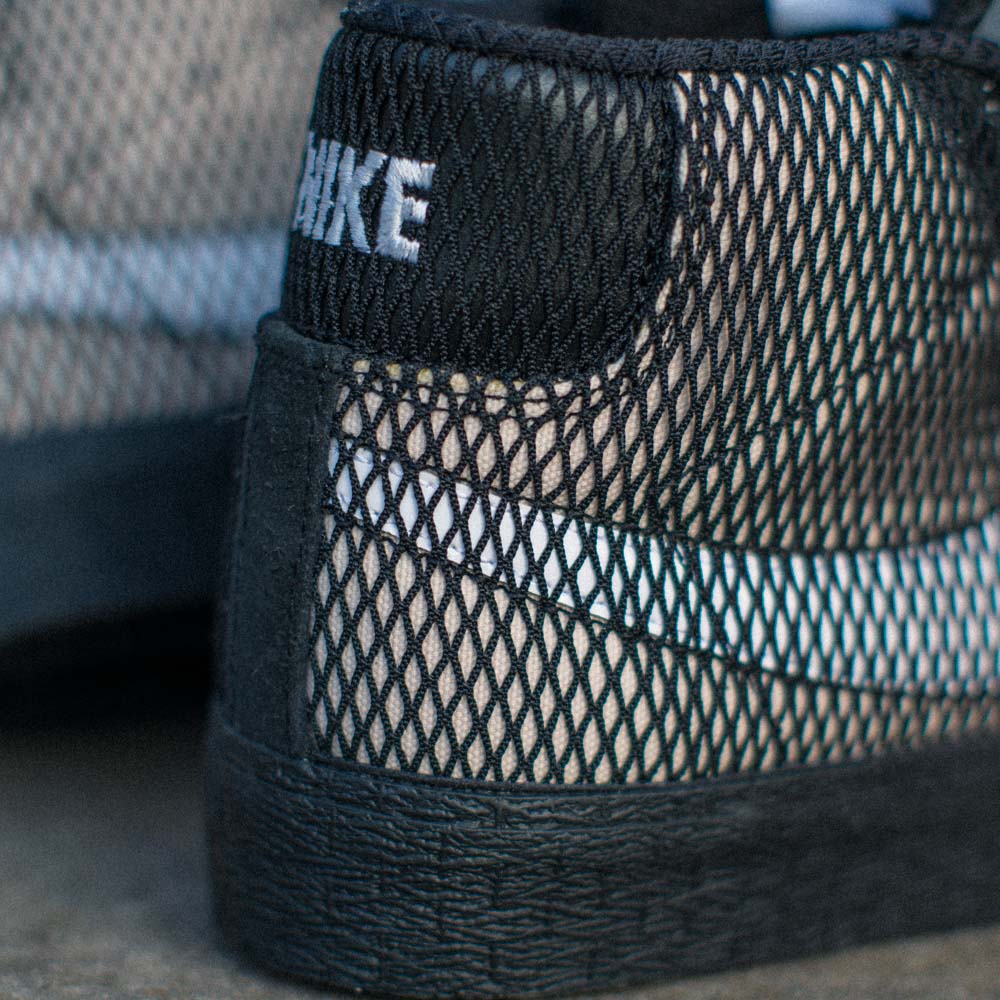 NIKE SB ZOOM BLAZER MID PRM / WHITE-BLACK-WHITE-BLACK