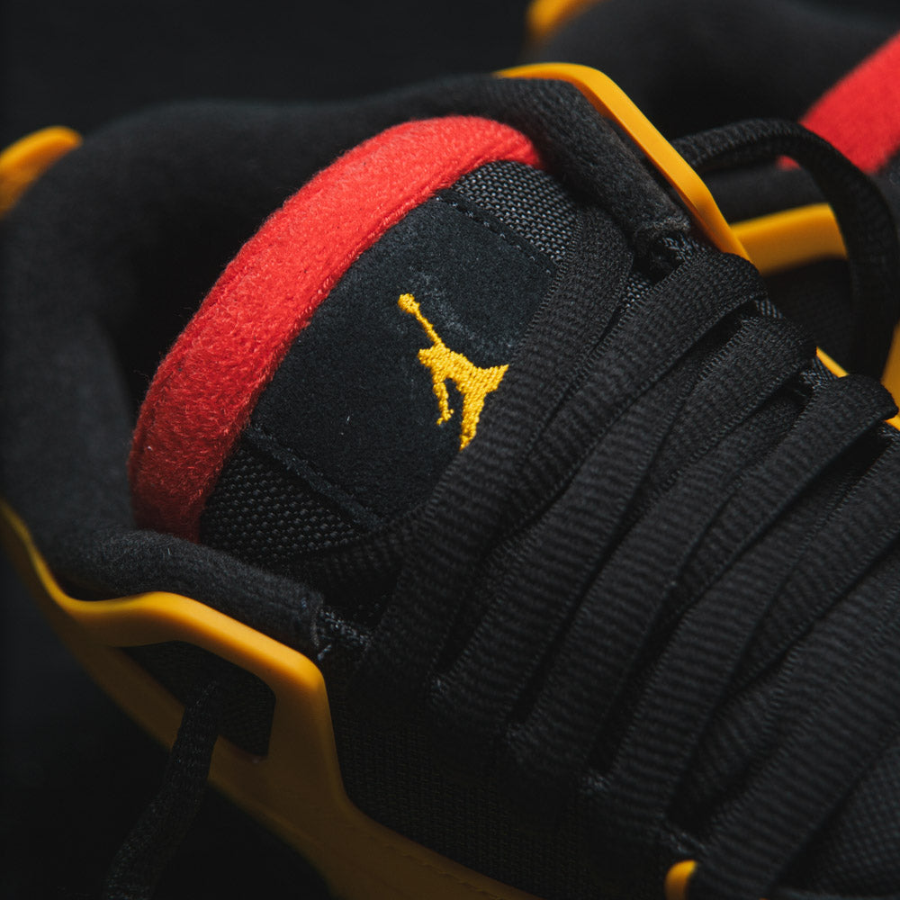 AIR JORDAN 4 RM / BLACK-COMET RED-DEL SOL