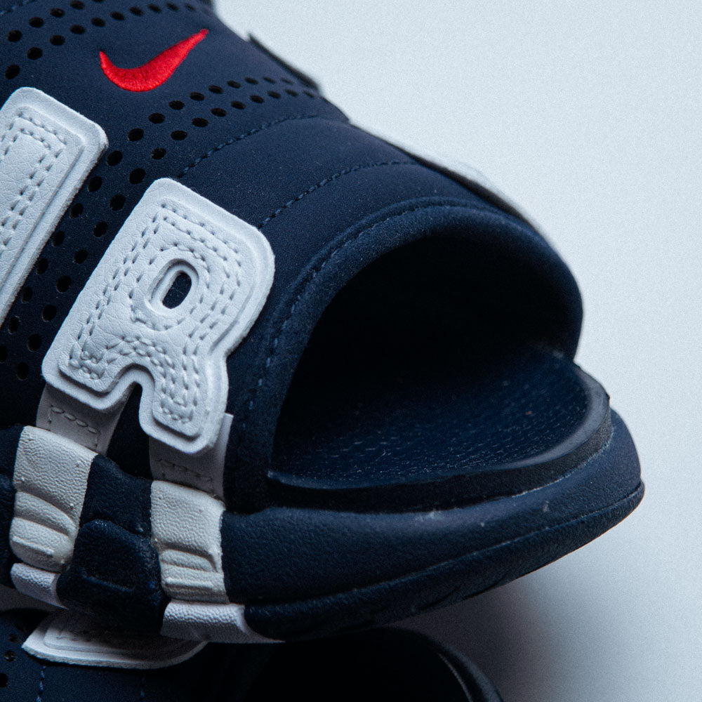 AIR MORE UPTEMPO SLIDE / MIDNIGHT NAVY-UNIVERSITY RED-WHITE-CLEAR