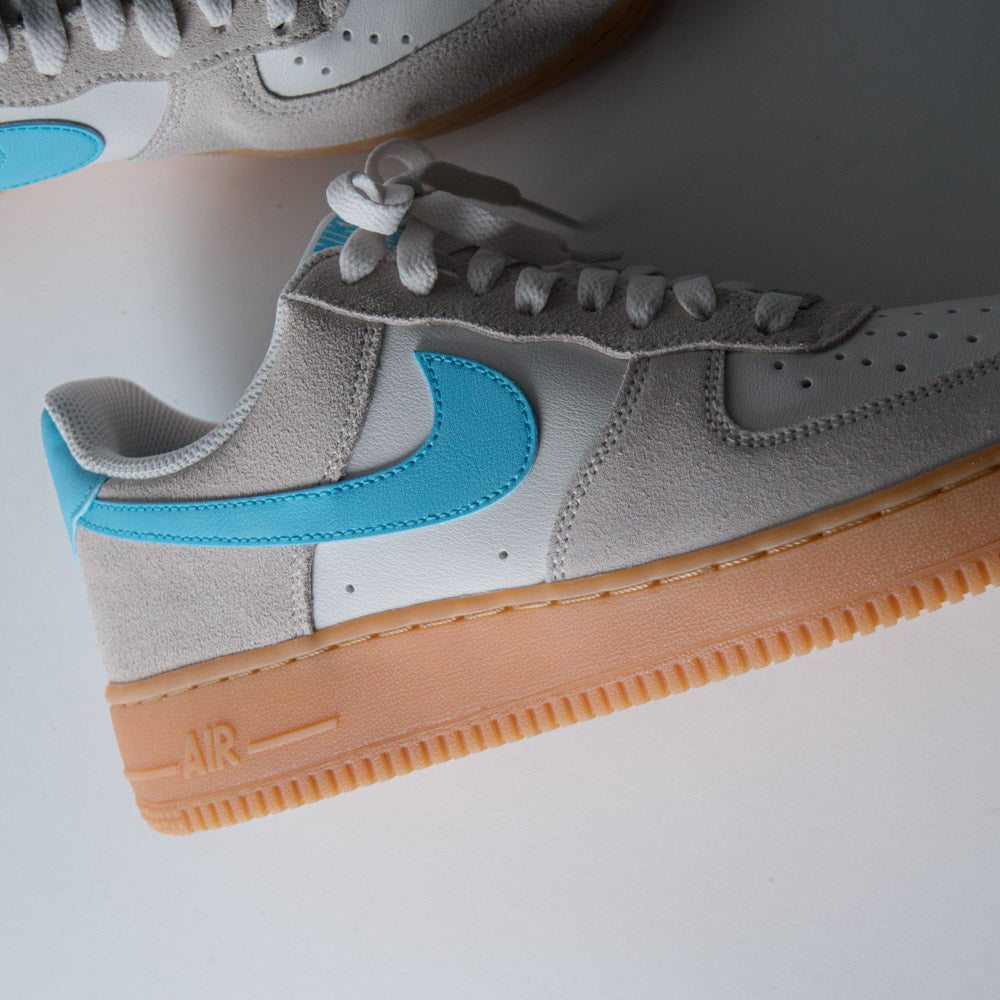 AIR FORCE 1 ´07 LV8 / PHANTOM-BALTIC BLUE-GUM YELLOW