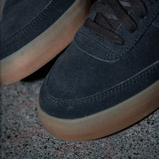 KILLSHOT 2 / BLACK-WHITE-GUM MED BROWN