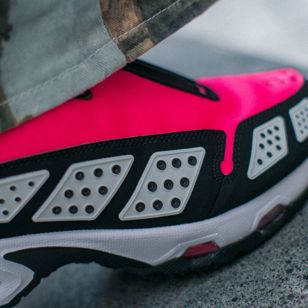 W NIKE AIR MAX SNDR / HYPER PINK-BLACK-WHITE