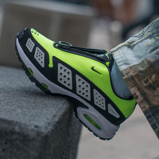 W NIKE AIR MAX SNDR / VOLT-BLACK-WHITE