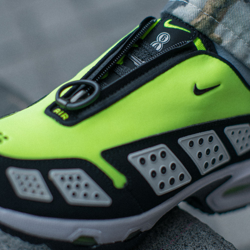 W NIKE AIR MAX SNDR / VOLT-BLACK-WHITE