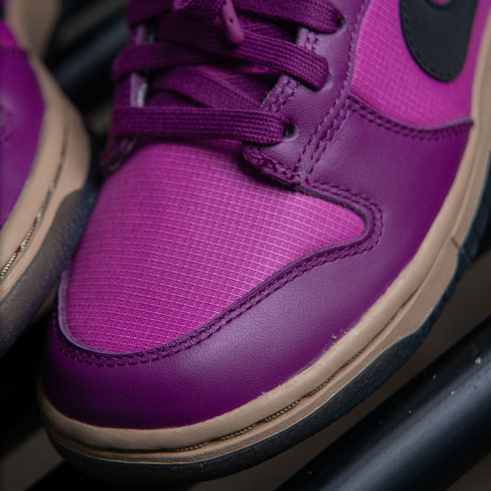 W NIKE DUNK LOW / VIOTECH-BLACK-HOT FUCHSIA-KHAKI