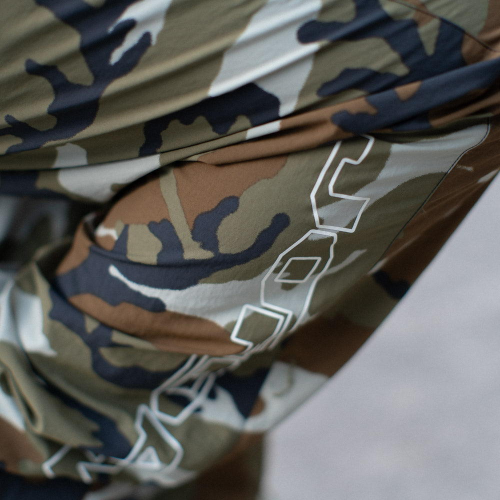 M J MVP STMT AOP PANT / LIGHT OLIVE-SAIL