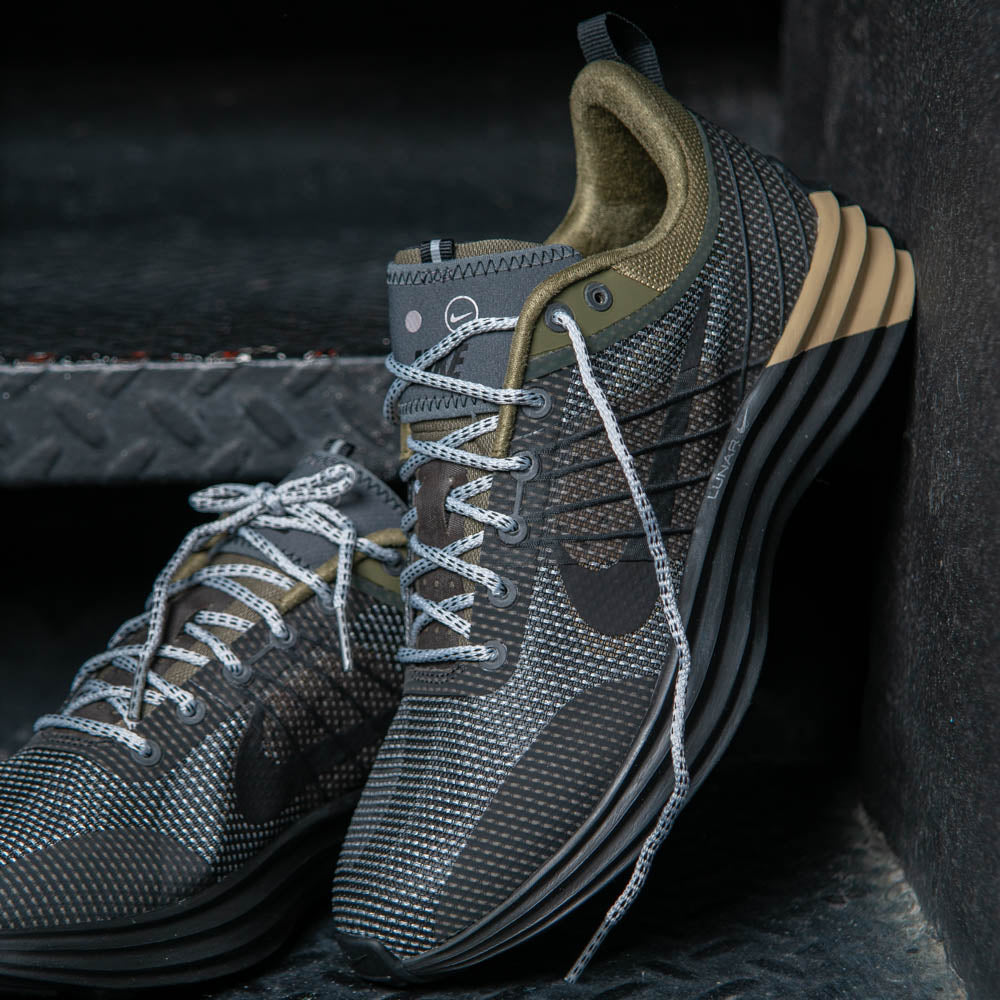 NIKE LUNAR ROAM PRM / MEDIUM OPLIVE-BLACK-IRON GREY-KHAKI