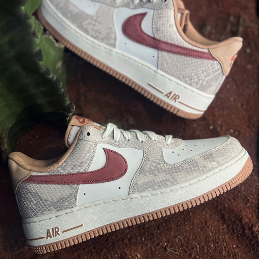 AIR FORCE 1 ´07 / SUMMIT WHITE-CANYON RUST-SAIL