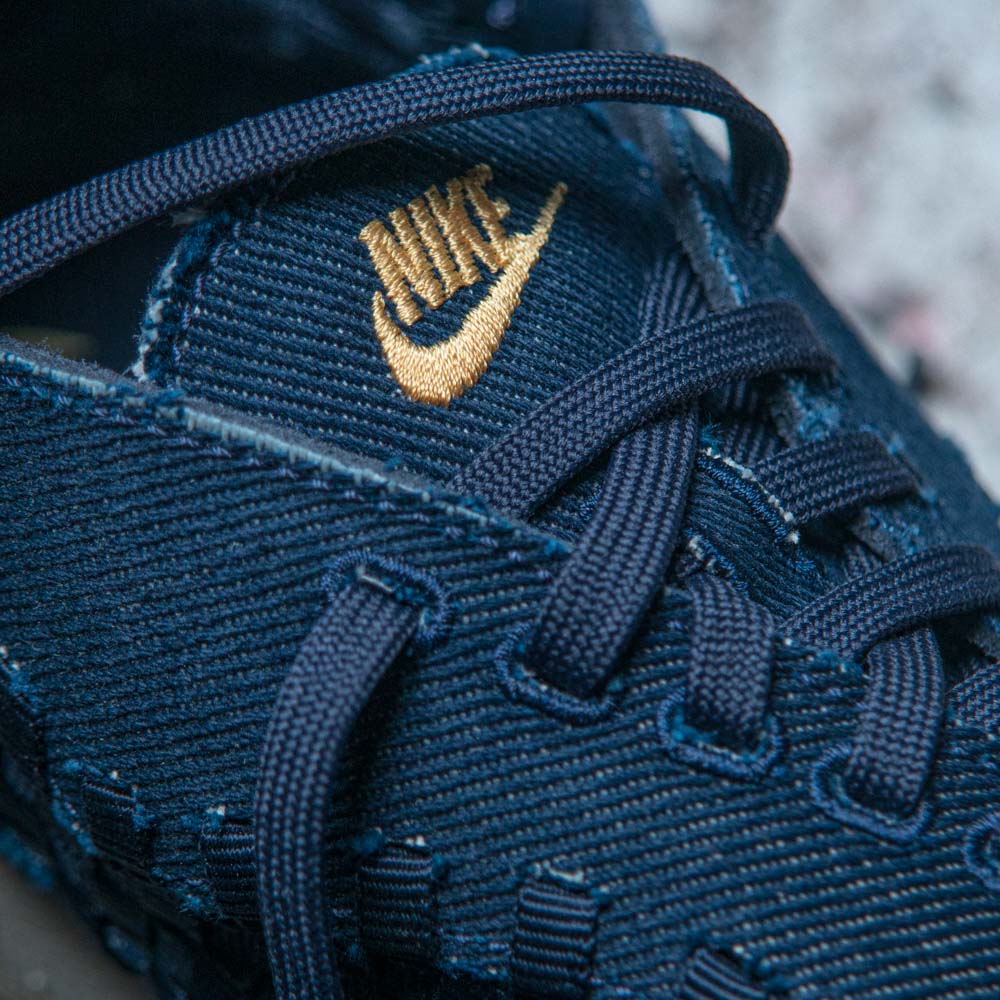 NIKE AIR FOOTSCAPE WOVEN / DENIM-WHEAT GOLD-OBSIDIAN-COCONUT