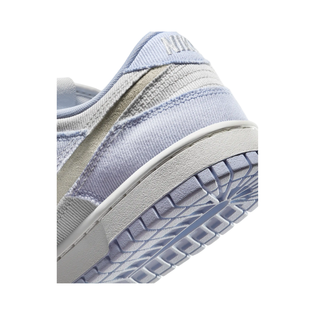 Wmns Nike Dunk Low Ghost Denim