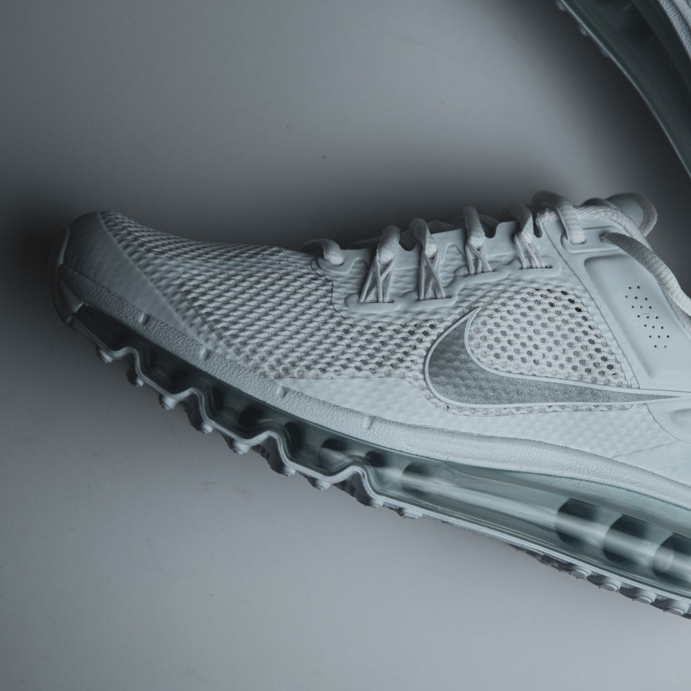 AIR MAX 2013 / WHITE-METALLIC SILVER-BLACK