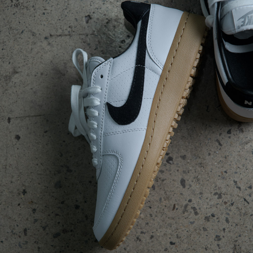 NIKE FIELD GENERAL 82 SP / WHITE-BLACK-GUM LIGHT BROWN