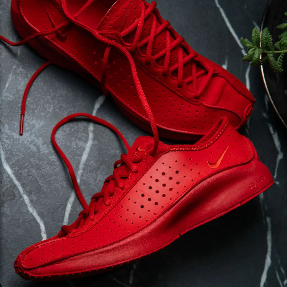 W NIKE AIR SUPERFLY / MYSTIC RED-MYSTIC RED-MYSTIC RED