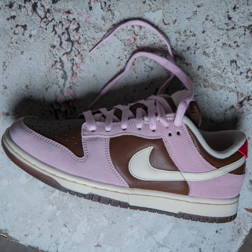 NIKE DUNK LOW / CACAO WOW-PALE IVORY-PINK FOAM