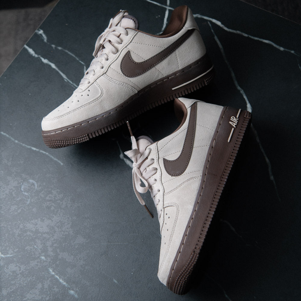 WMNS AIR FORCE 1 ´07 / LT OREWOOD BRN-BAROQUE BROWN