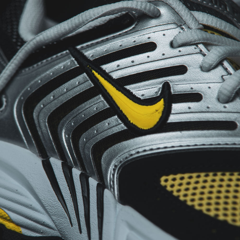 W AIR PEGASUS 2005 / WHITE-OPTI YELLOW-METALLIC SILVER-BLACK