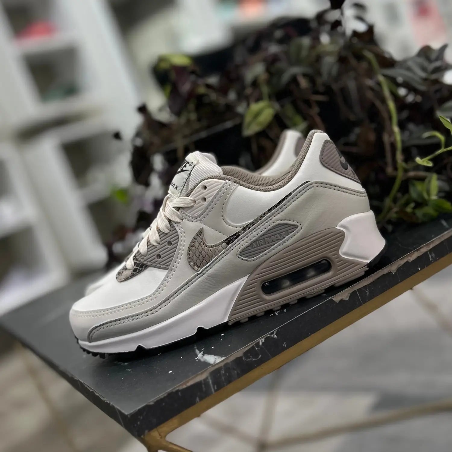 Wmns Nike Air Max 90 Pink Snakeskin
