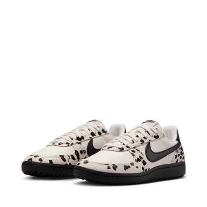 Wmns Nike Field General White and Phantom